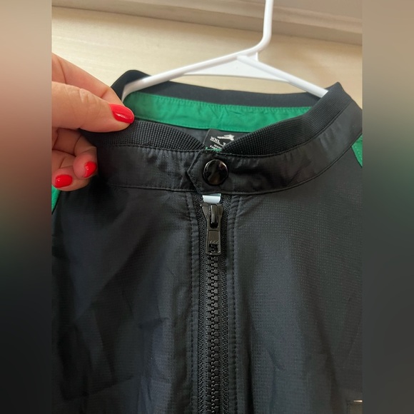 Jordan Black and Green Windbreaker Jacket Men’s Size XXL Sporty Zip Up Classic - Picture 7 of 10